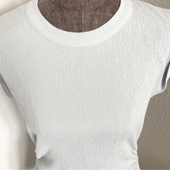 Club Monaco Textured Ruched Top M - Picture 6 of 12